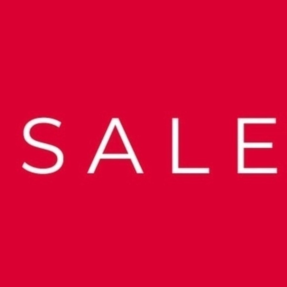 MAJOR SPRING CLEAN SALE !!! FREE GIFT WITH PURCHASE !! While supplies last ❤️❤️